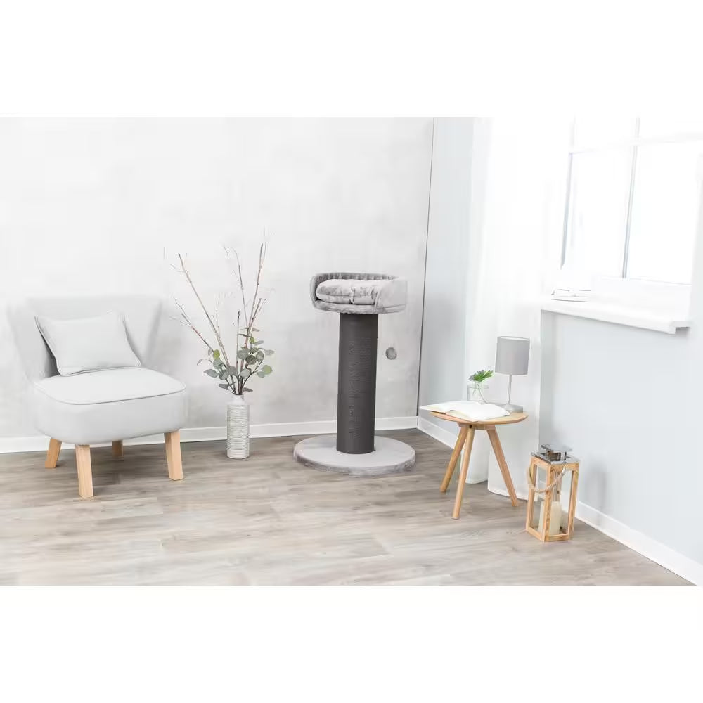 Pepino Scratching Post