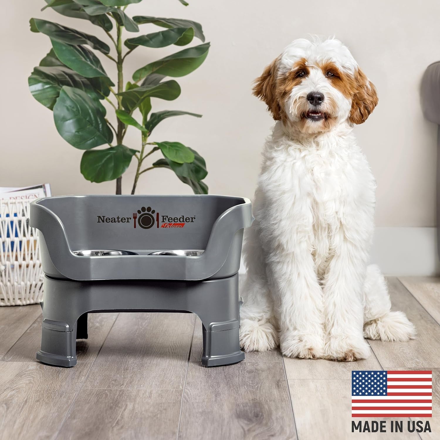 Neater Feeder Deluxe with Leg Extensions (Medium, Gunmetal Grey)